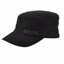 Cargar imagen en el visor de la galería, GORRA MILITAR FLEXFIT DE SARGA DE ALGODÓN
